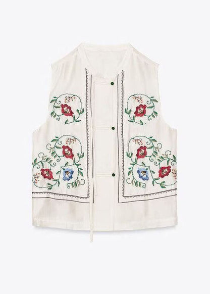 Polished Top with an Effortless Classic Look