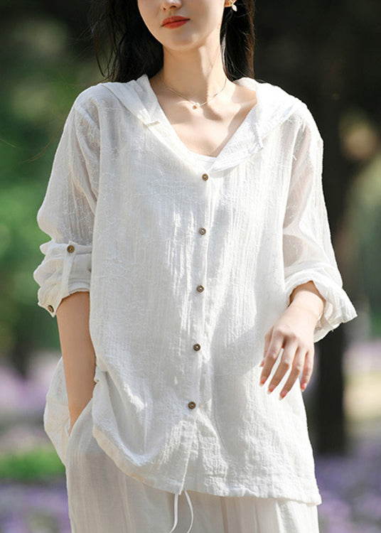 Effortlessly Elegant Coat with a Timeless Design