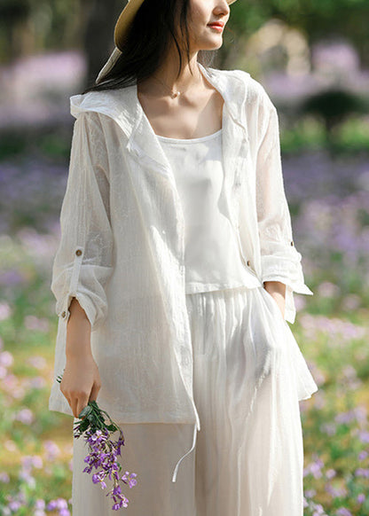 Effortlessly Elegant Coat with a Timeless Design