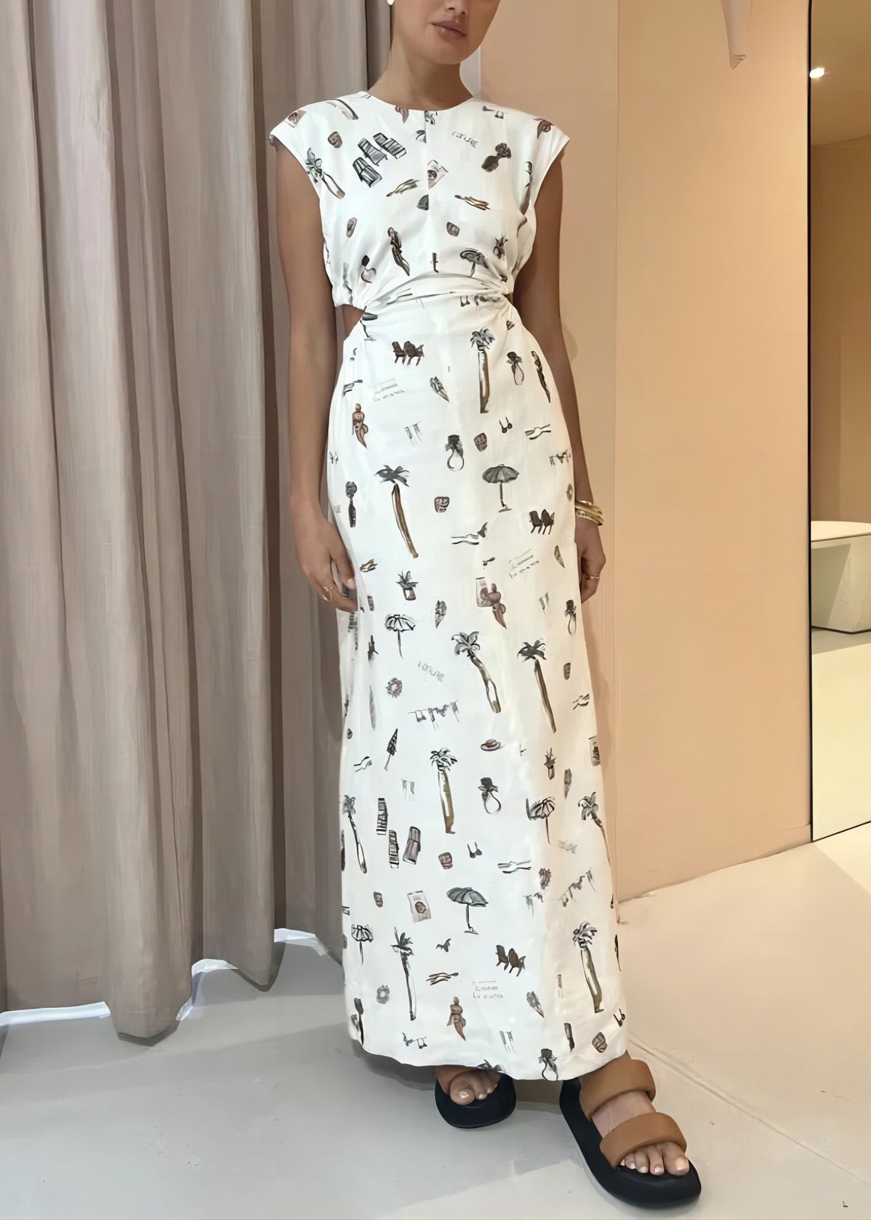 Classic Vintage & Enduringly Stylish Dress