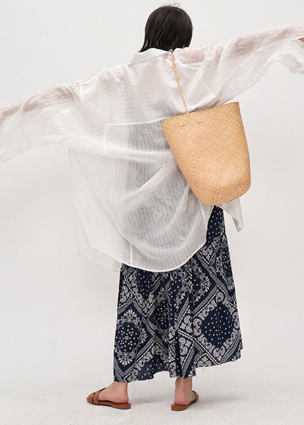 Classic Vintage Shirt with a Flattering Fit
