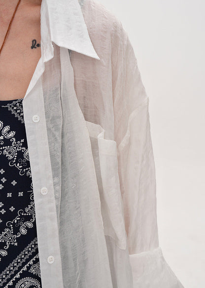 Classic Vintage Shirt with a Flattering Fit