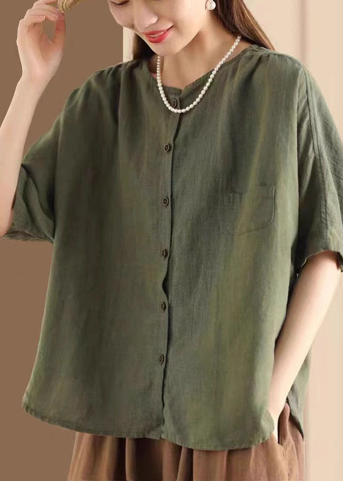 Well Tailored Shirt with a Graceful Silhouette