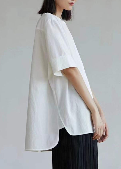 Classic Vintage Shirt with a Flattering Fit