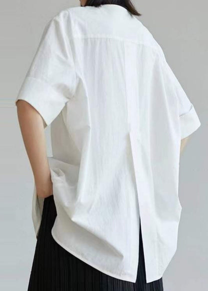 Classic Vintage Shirt with a Flattering Fit
