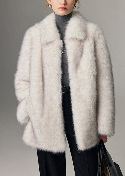 Elegantly Styled Jacket for Everyday Wear