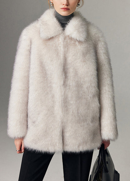 Elegantly Styled Jacket for Everyday Wear