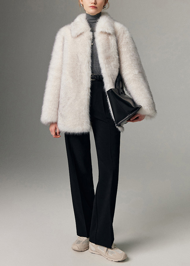 Elegantly Styled Jacket for Everyday Wear