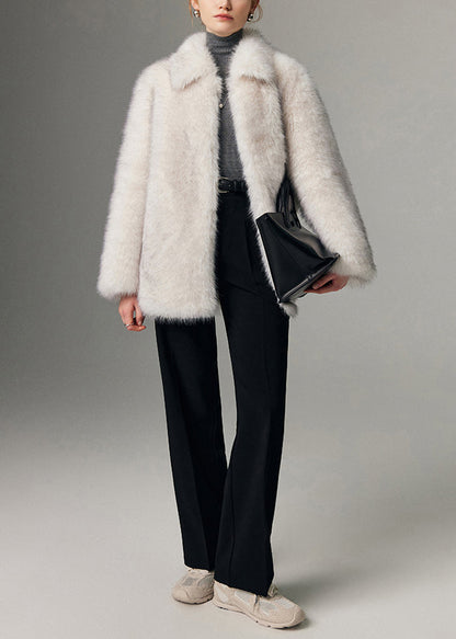 Elegantly Styled Jacket for Everyday Wear