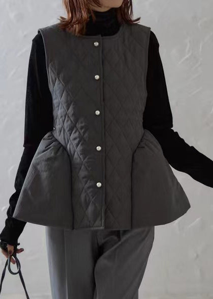 Sophisticated Garment with a Clean Classic Look