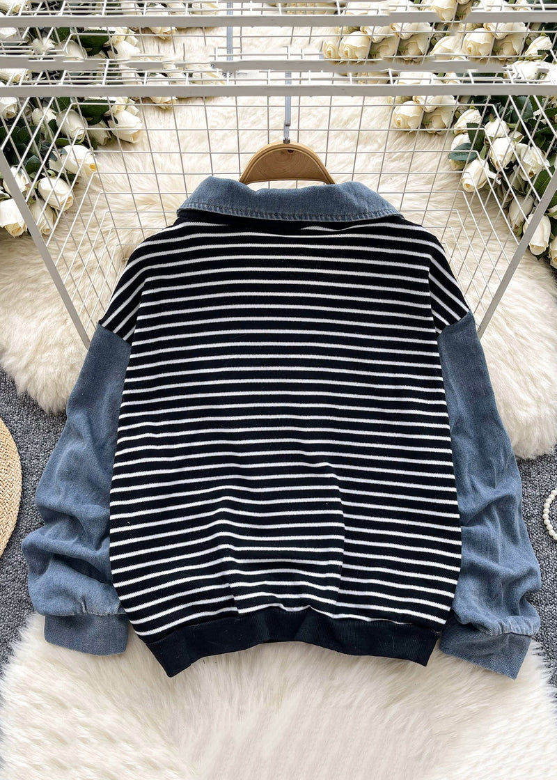 Effortlessly Elegant Top with a Timeless Design