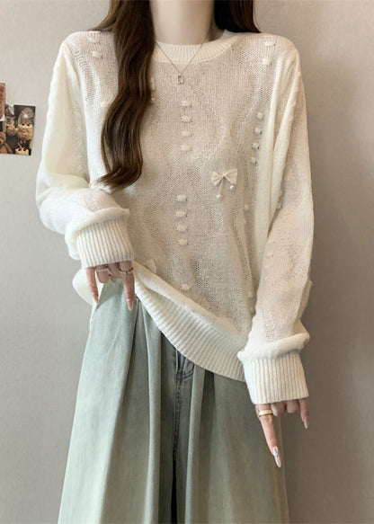 Effortlessly Elegant Top with a Timeless Design