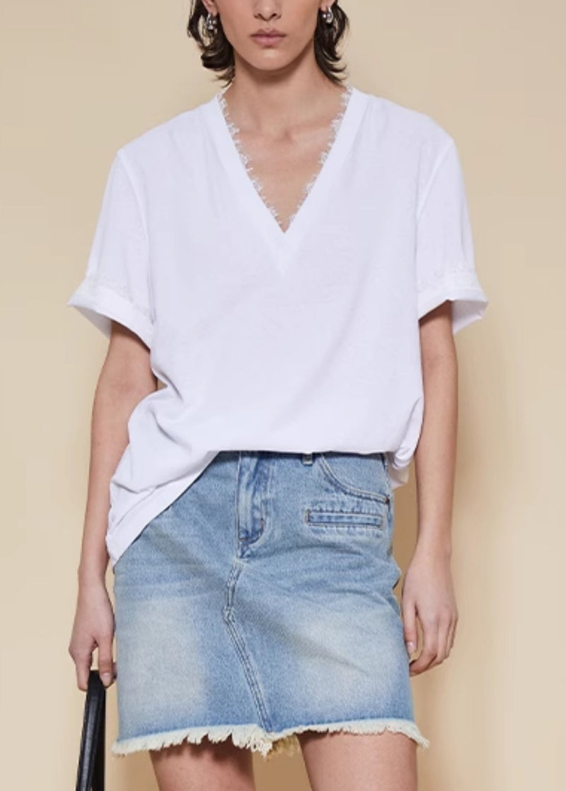 Classic Vintage Shirt with a Flattering Fit