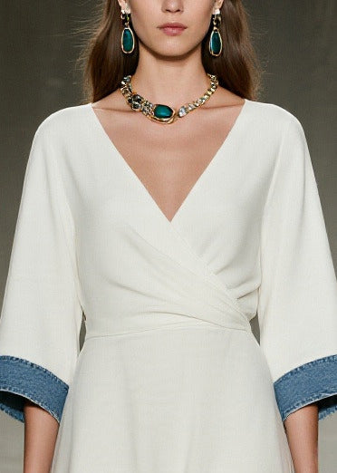 Well Tailored Dress with a Graceful Silhouette