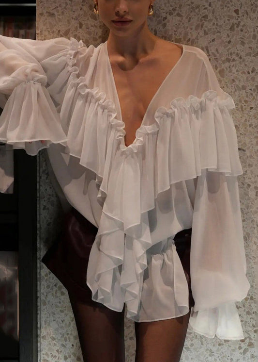 Well Tailored Shirt with a Graceful Silhouette