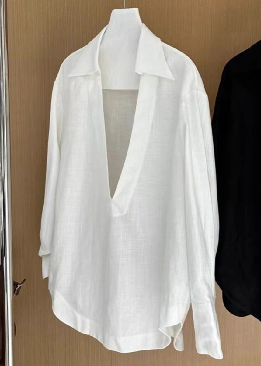 Effortlessly Elegant Blouse with a Timeless Design