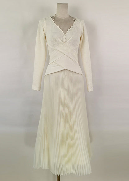 Effortlessly Elegant Dress with a Timeless Design