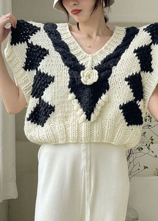 Polished Top with an Effortless Classic Look