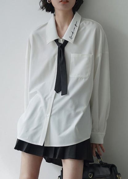 Effortlessly Elegant Shirt with a Timeless Design