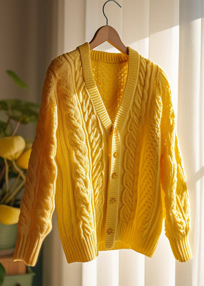 Beautifully Crafted Cardigan in a Classic Style