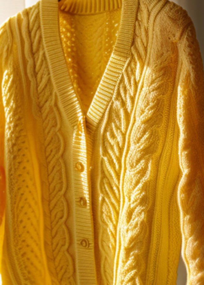 Beautifully Crafted Cardigan in a Classic Style