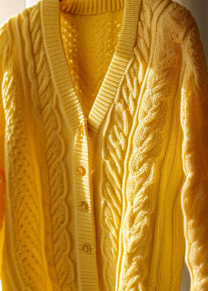 Gracefully Styled Cardigan for Any Occasion