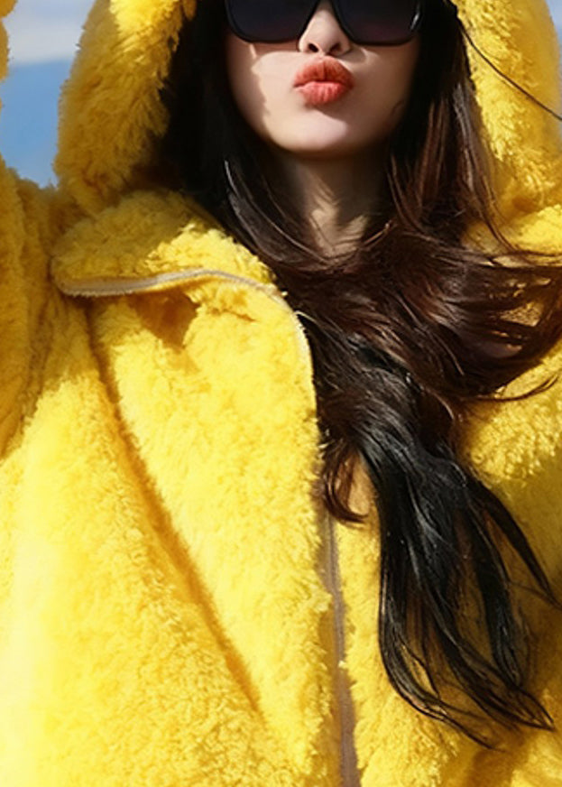 Gracefully Styled Coat for Any Occasion