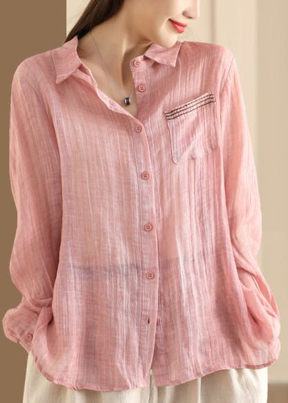 Classic Vintage Blouse with a Flattering Fit