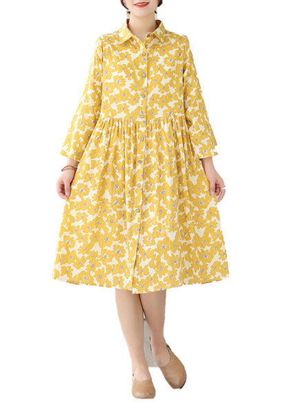 Classic Vintage Dress with a Flattering Fit