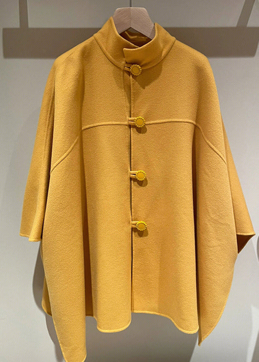 Classic Vintage Coat with a Flattering Fit