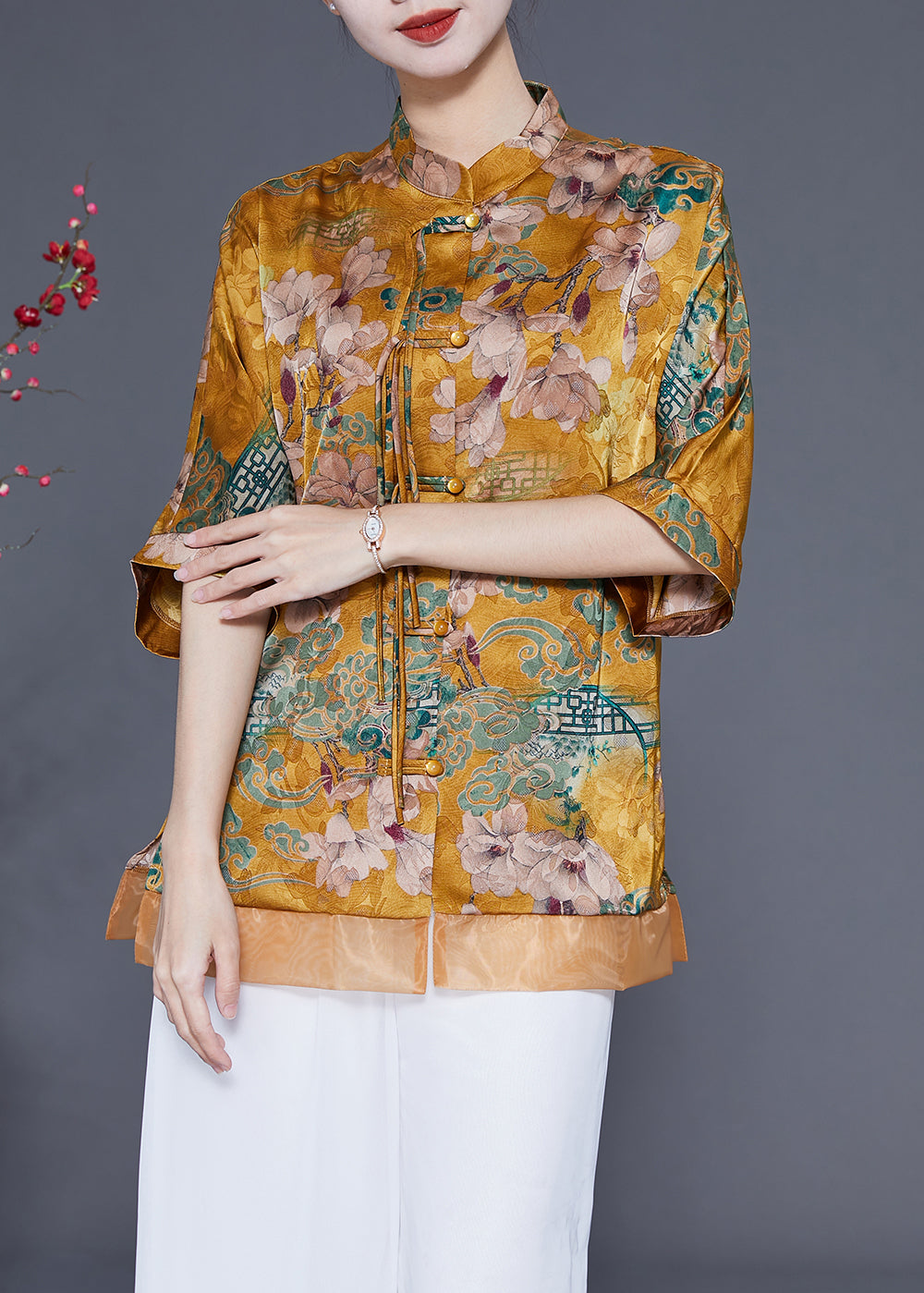Gracefully Styled Blouse for Any Occasion