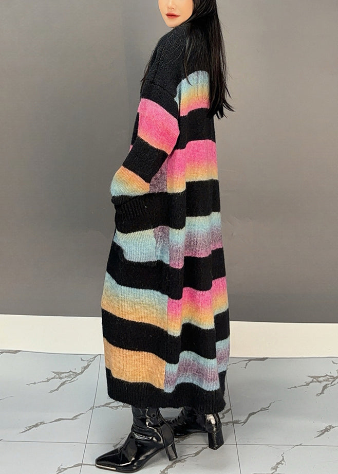 Effortlessly Elegant Cardigan with a Timeless Design