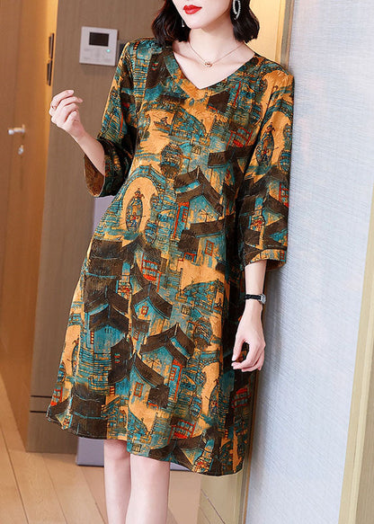 Classic Vintage Dress with a Flattering Fit