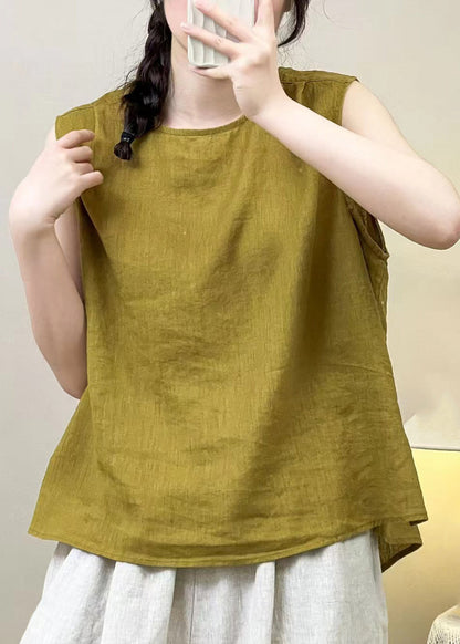 Classic Vintage Blouse with a Flattering Fit
