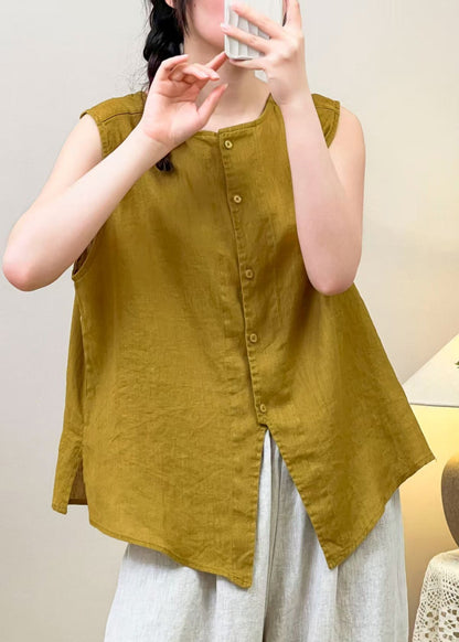 Classic Vintage Blouse with a Flattering Fit
