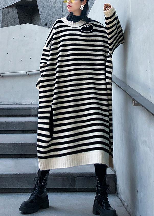 Classic Vintage Sweater with a Flattering Fit