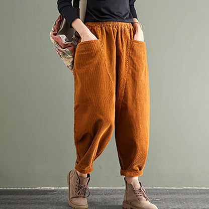 Beautifully Finished Pants in a Timeless Design