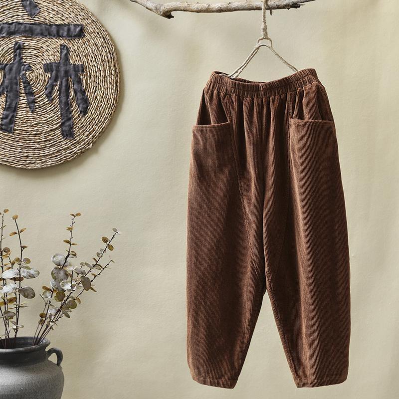 Beautifully Finished Pants in a Timeless Design
