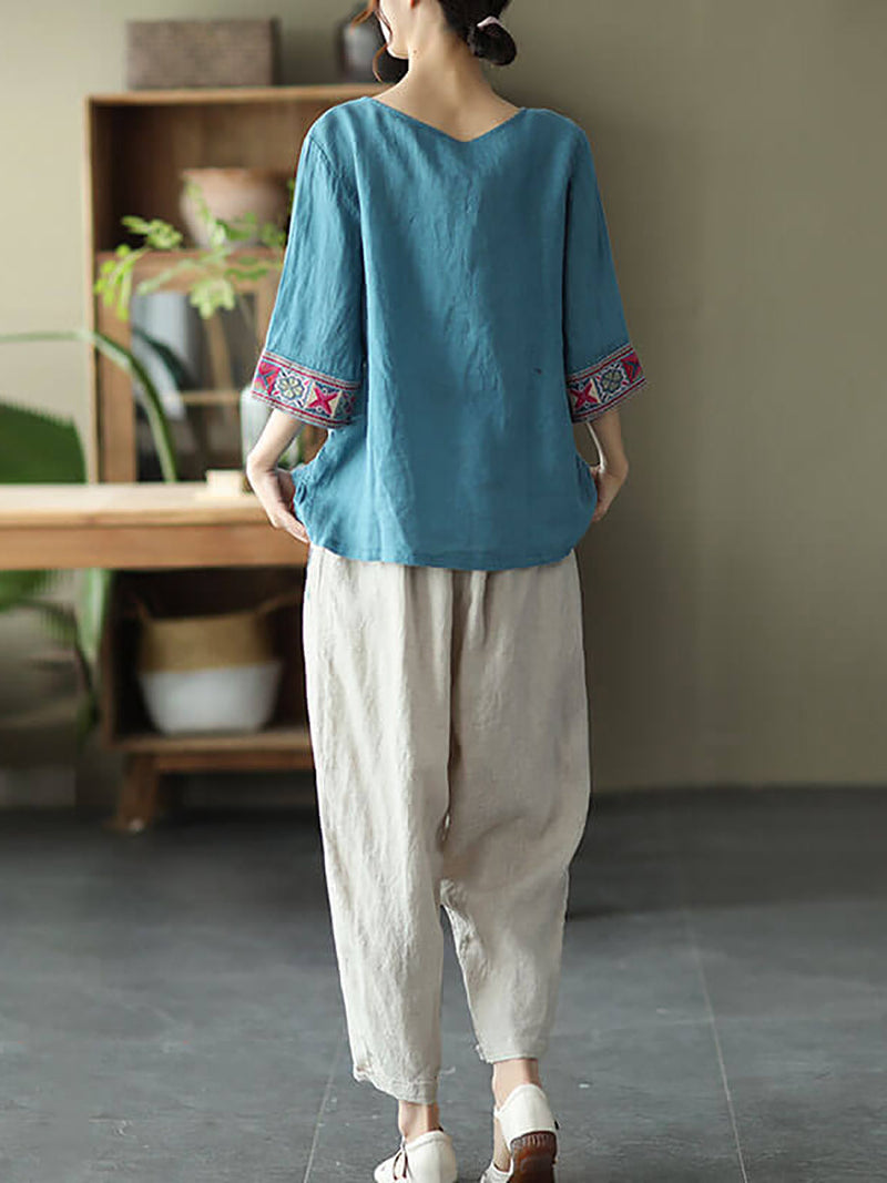 Well Tailored T-Shirt with a Graceful Silhouette