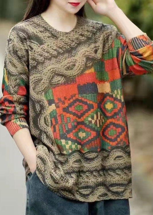 Classic Vintage Sweater with a Flattering Fit