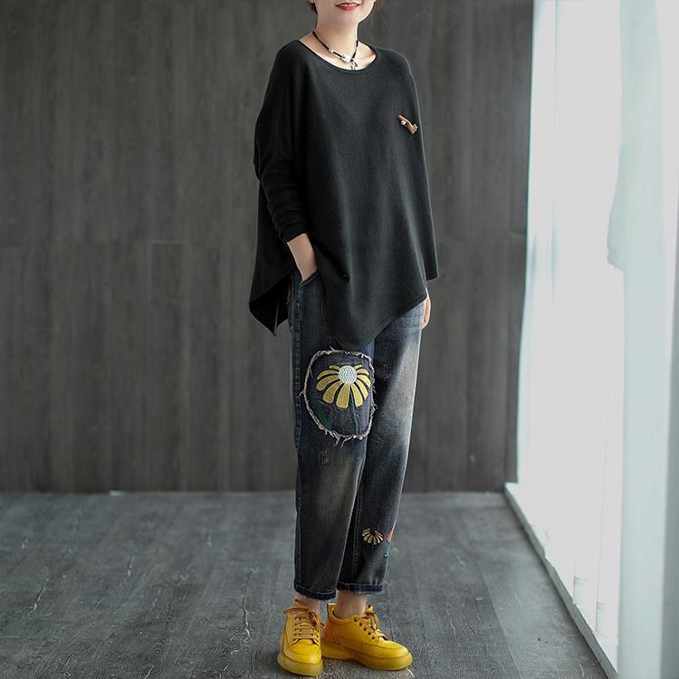 Effortlessly Elegant Sweater with a Timeless Design