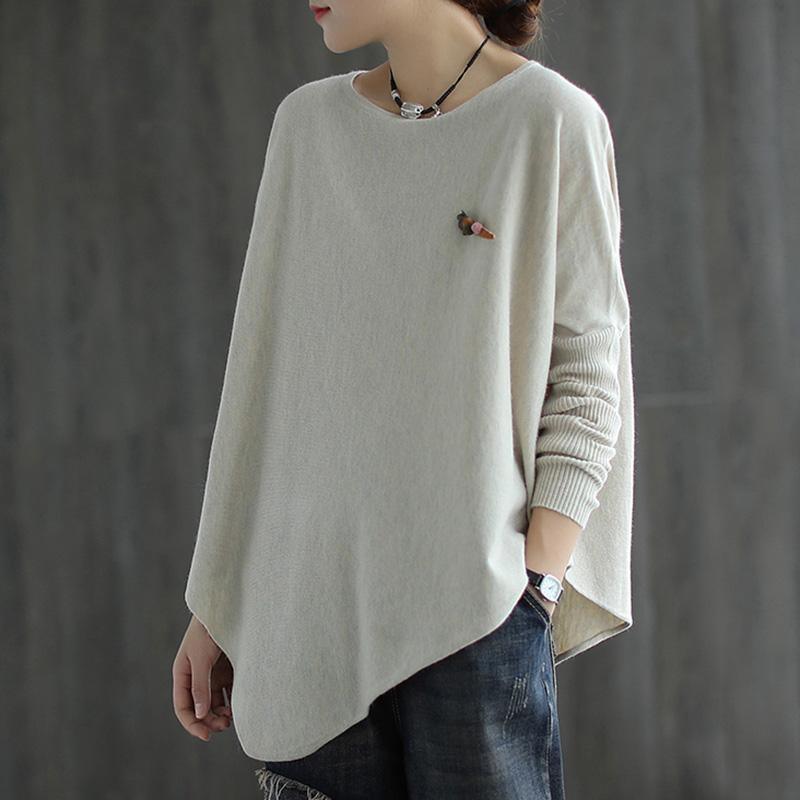 Effortlessly Elegant Sweater with a Timeless Design