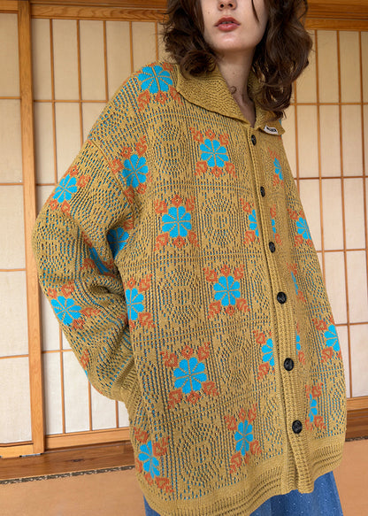 Effortlessly Elegant Coat with a Timeless Design