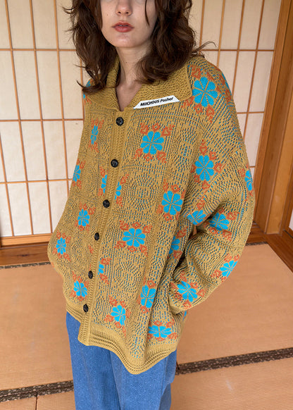 Effortlessly Elegant Coat with a Timeless Design