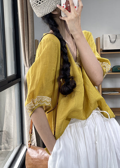 Effortlessly Elegant Shirt with a Timeless Design