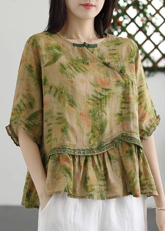 A Vintage Style Top with Delicate Timeless Details