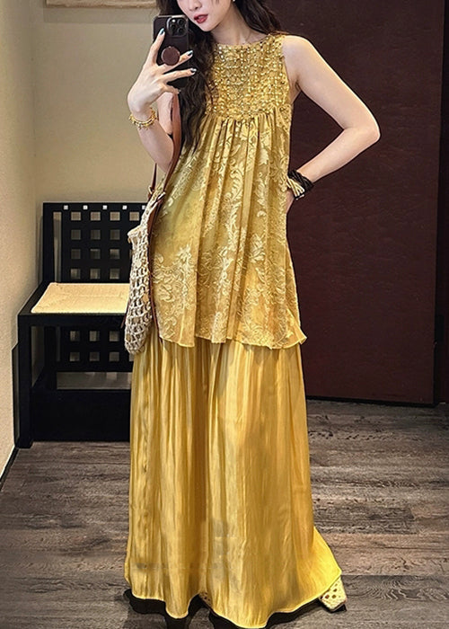 A Vintage Style Dress with Delicate Timeless Details