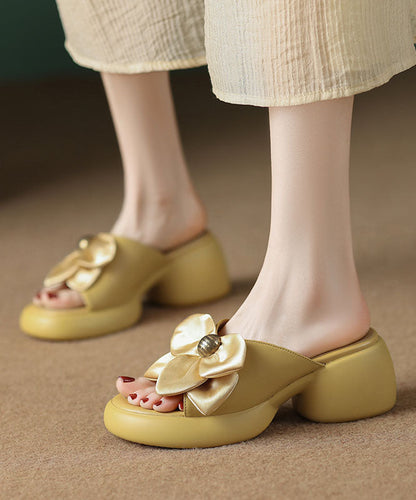 Graceful Orthopedic Sandals for Modern Look