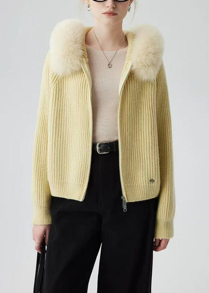 Elegantly Styled Cardigan for Everyday Wear