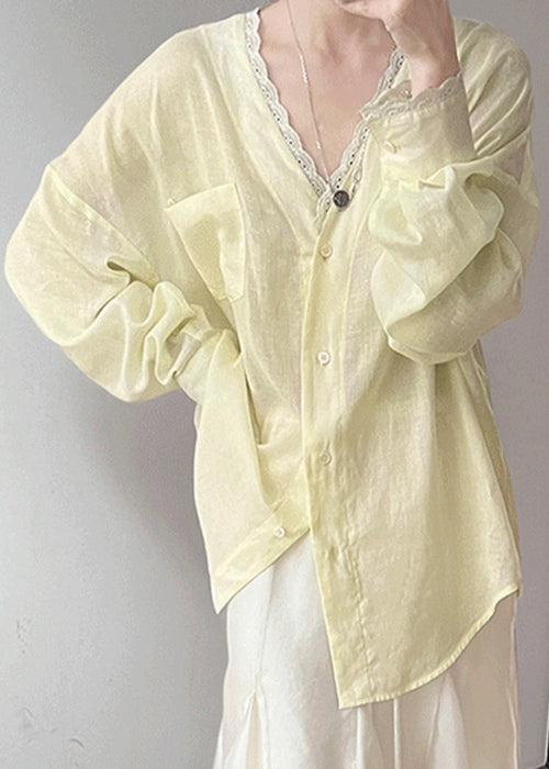 Well Tailored Blouse with a Graceful Silhouette